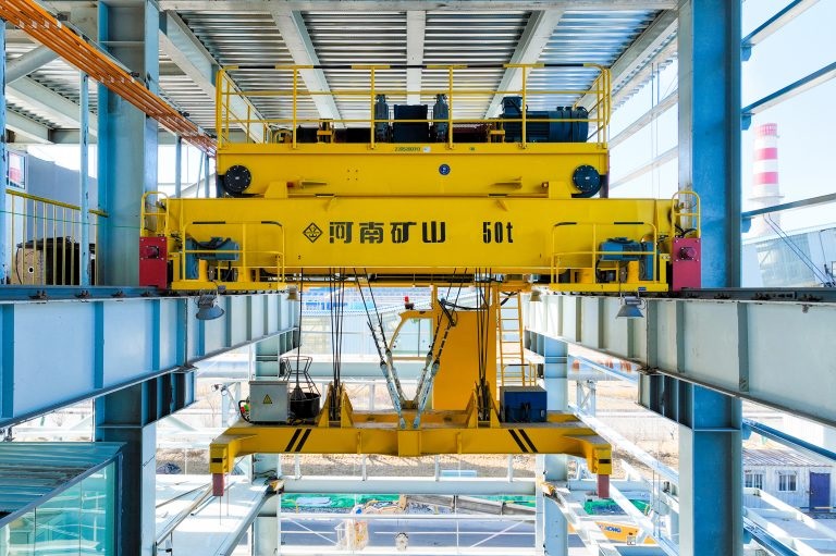 Мостовой кран с поворотной траверсой Henan Mine (Китай)